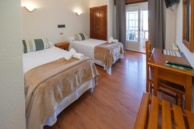 Bedroom 4, Hotel Restaurante Isape GBC, Pontevedra