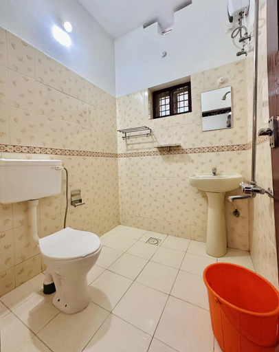 Bathroom 3, Varkala Villa, Thiruvananthapuram