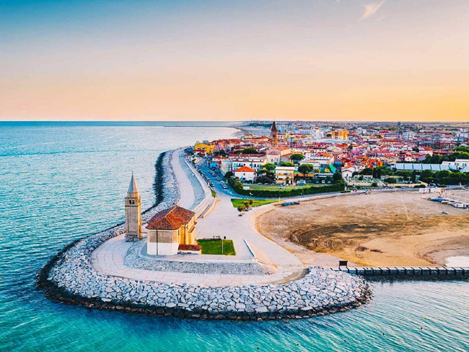 Others 3, Elegant Group Stay near Caorle, Venezia