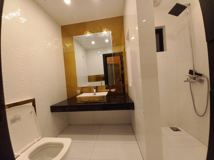 Bathroom, Haven Skyline Jacuzzi Suite - 4BR Upper Floor Portion, Islamabad, Islamabad