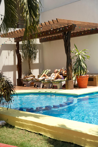 Sport & Beauty 4, Hotel y Suites Los Encantos, Compostela