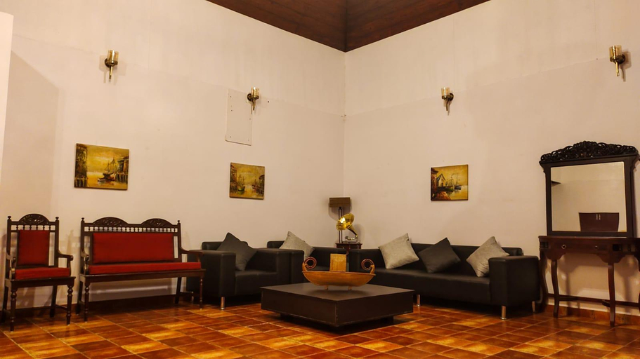 Public Area, Marari Beach Palace, Alappuzha