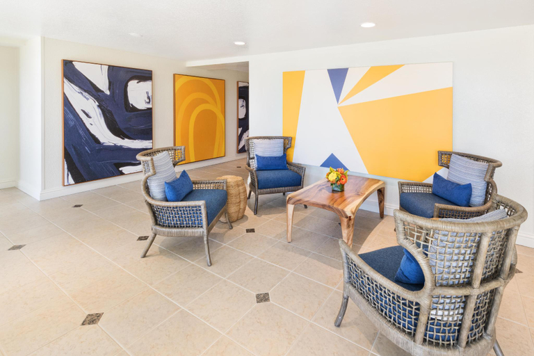 Public Area 3, St Pete Shores Hotel, Pinellas