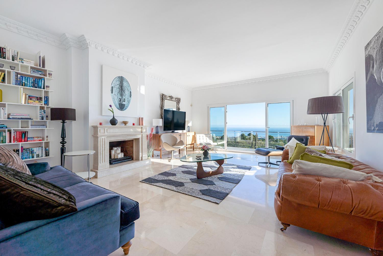 Others 5, Stunning Villa with Panoramic Views of the Med, Málaga