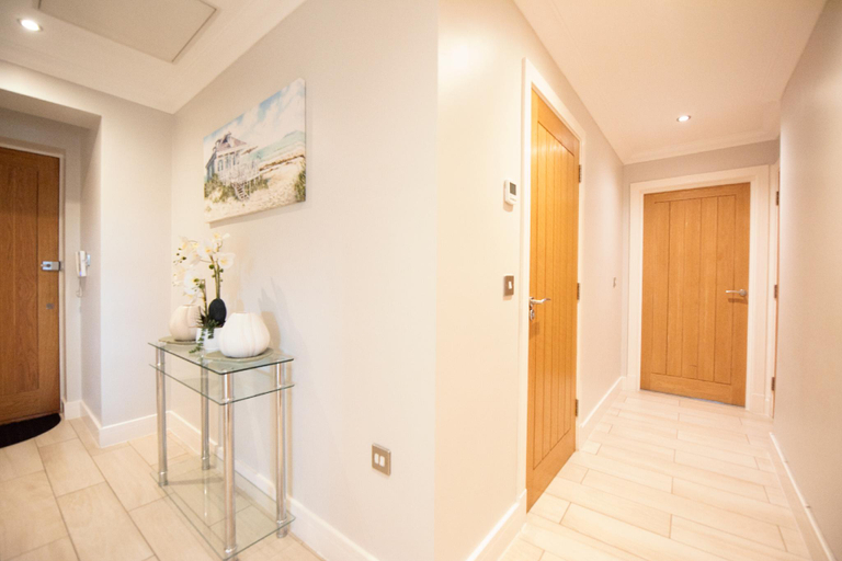 Others 5, Malthouse Court (Kennet Serviced Apartments), Reading