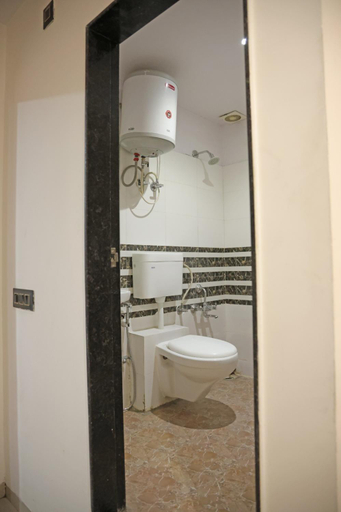Bathroom 3, Hotel Elegant inn, Surat