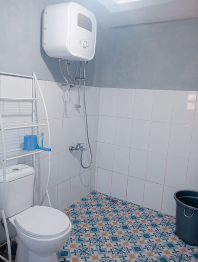 Bathroom 5, Villa Omah Citeko, Bogor
