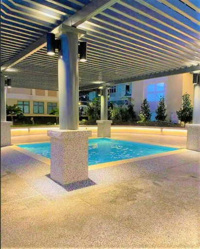 Sport & Beauty 2, Business Getaways Suite 3 pa @ Riverine Kuching, Kuching