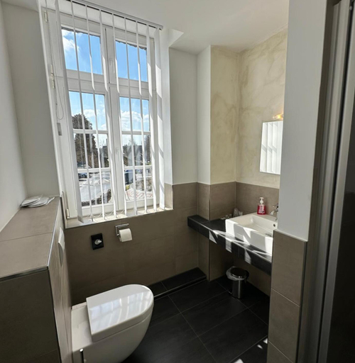 Bathroom, Wachtendonker Hof, Kleve