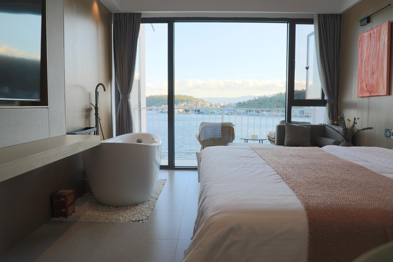 Bedroom, Dali Fishinn Shuguo Seaview Hotel, Dali Bai