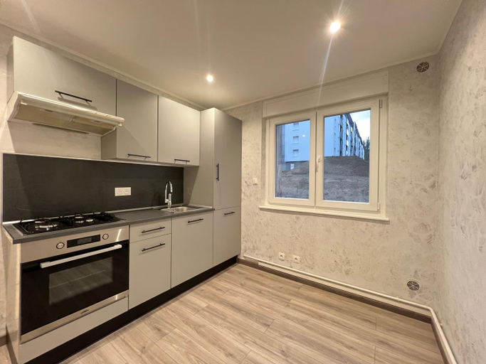 Others 3, Chambre Pour collocation, Moselle