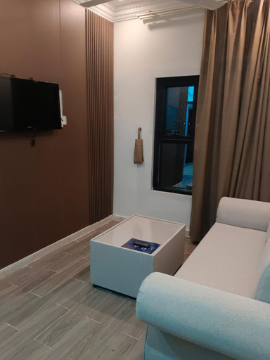 Bedroom 2, Bait AL-Afiah Apartments, Sur