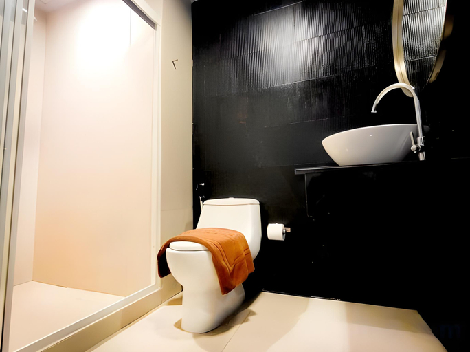 Bathroom 4, Shin Muffin ABAC Bangna, Bang Bo