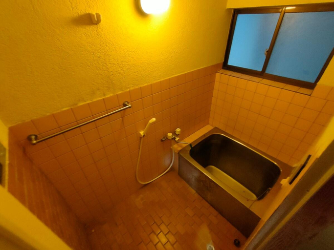 Bathroom, 〘海まで3秒〙【伊根の舟屋まで車で25分】絶景オーシャンビューBBQ 一棟貸し宿, Kyōtango