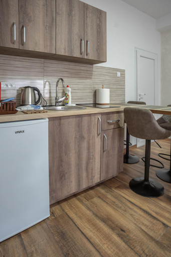 Others 5, Apartmani ALBION