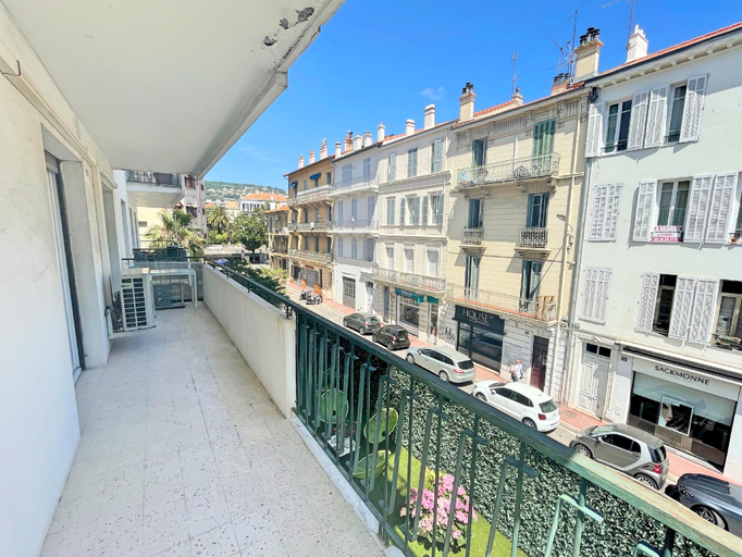 4, Viva Riviera Large 3 Bedrooms with balcony, Alpes-Maritimes