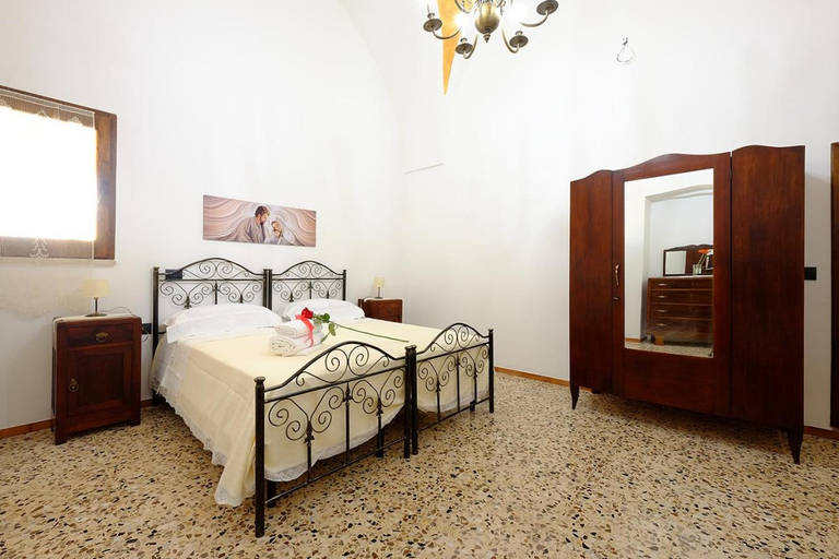 Bedroom 2, viale dei pini, Lecce