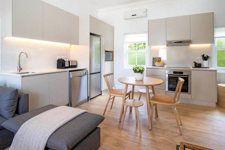 Others 5, Middedorp Apartments, Cape Winelands
