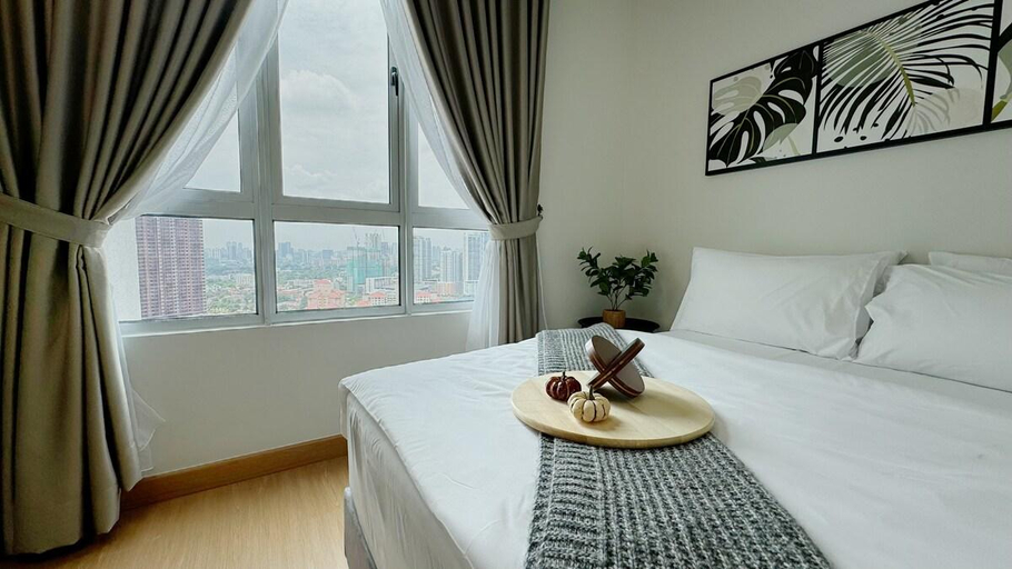 Bedroom 3, MH Platinum 2 Blissful Fully Aircon  Suite, Kuala Lumpur