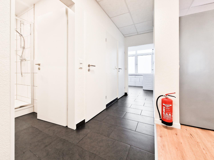 Others 4, Tolstov Apartments - City Center Apartment with 5 Rooms - 10 Min Messe DUS, Düsseldorf