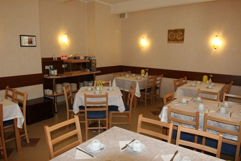 Food & Drinks 4, Terminus Hotel, Wien