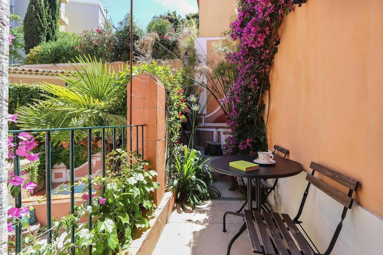 Others 5, Villa Domingues, Lisbon