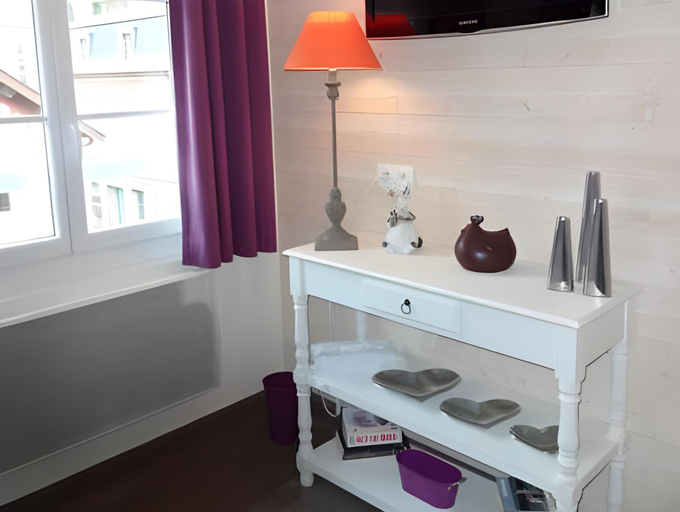 Others 5, Hotel le P'tit Beaumont, Calvados
