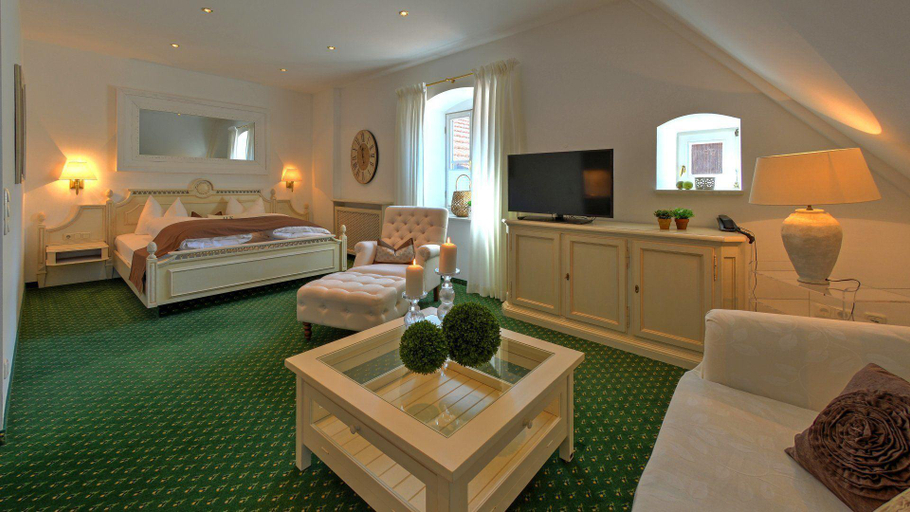 Bedroom 3, Boutique Hotel POST ANDECHS, Starnberg