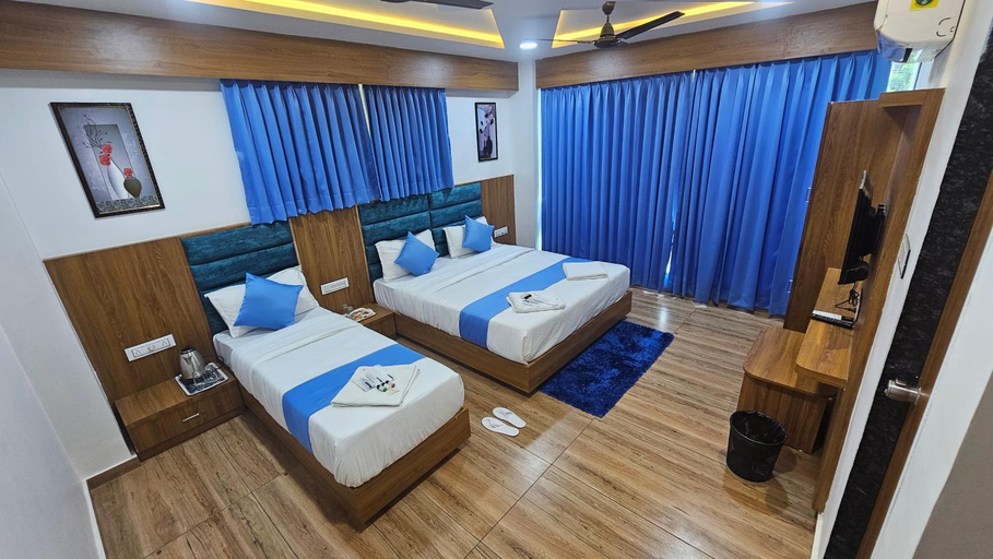 Bedroom, Hotel SERENE STAY, Surat