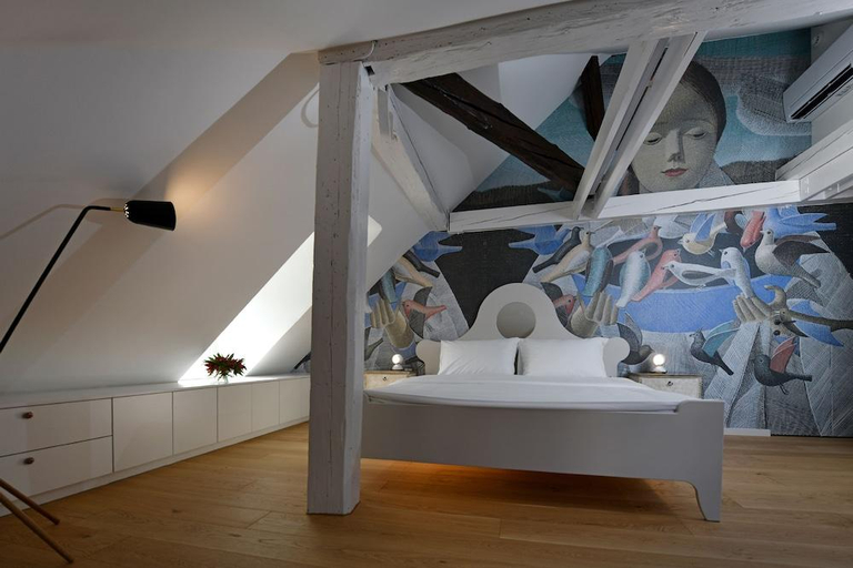 Bedroom 2, Tromostovje apartments, Ljubljana