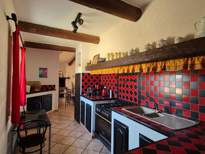 Others 5, Holiday Home in Camargue with Private Pool, Bouches-du-Rhône