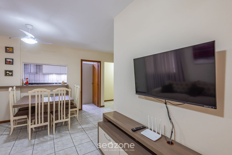 Dining, 3BR Apt w/ BBQ 50m From Itapema Beach Epo001, Itapema