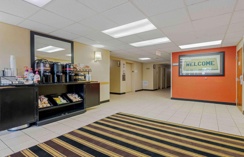 Public Area 2, Extended Stay America Suites Syracuse Dewitt, Onondaga