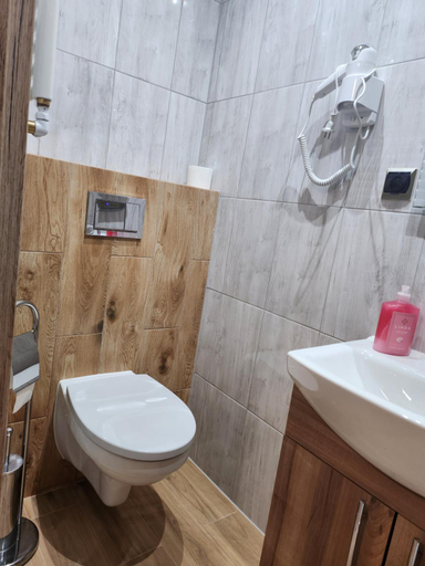 Others 3, HOTELIK Hacjenda, Środa Śląska