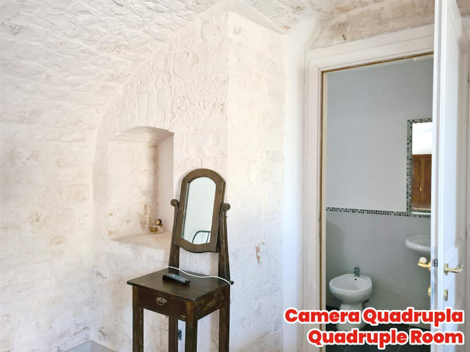 Others 4, Masseria Puglia Antica, Bari