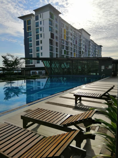 Sport & Beauty 5, Kuching City Center Apartments, Kuching