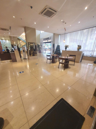 Food & Drinks 4, FLAT NO NOBILE SUITES MONUMENTAL COM ESTACIONAMENTO GRATIS, AO LADO DA ESPLANADA DOS MINISTERIOS E D, Brasília