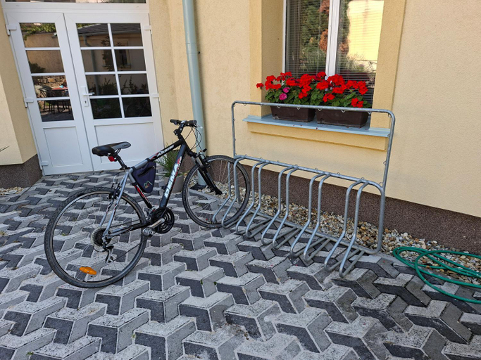 Others 5, Hotel Alster, Svitavy