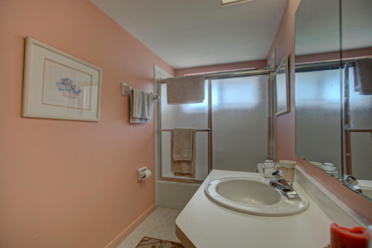 Bathroom 3, Anna Maria Island Bridge Port Beach Resort, Manatee