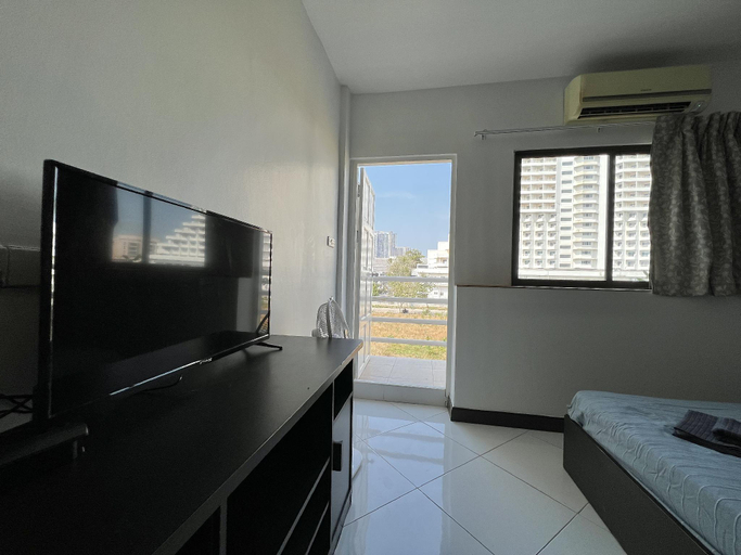 Others 4, Emerald Hotel with Kitchen, Pattaya