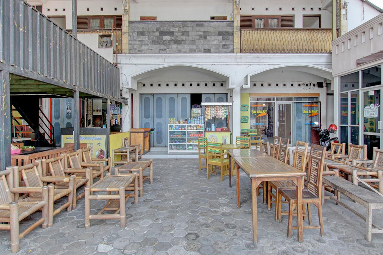 Food & Drinks 5, Hotel O Cindelaras B&b Bunk Bed, Bantul