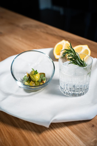 Food & Drinks 5, Design Hotel & Restaurant Lowen, Ulm