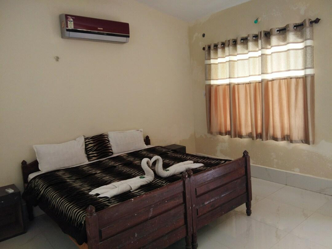 Bedroom 2, Van Vihar Resort, Mandla