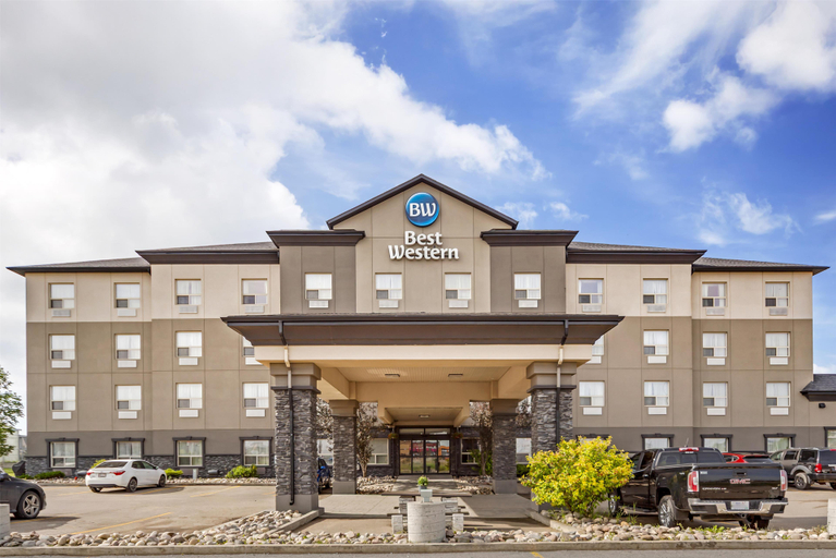 Exterior & Views 2, Best Western Wainwright Inn & Suites, Division No. 7