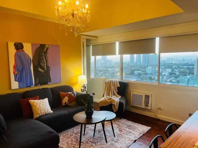 Others 4, Greenhills 1BR Lower Penthouse w Panoramic View, San Juan