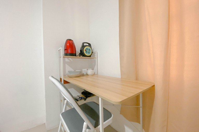 Others 2, Simple White Accent Studio at Apartment Paltrow City By Travelio, Semarang