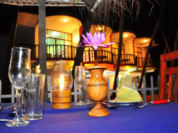 Food & Drinks 5, WASANA Beach Hotel & Restaurant, Bentota