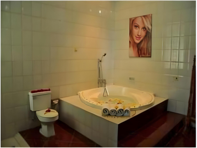 Bathroom 5, Sewu Padi Hotel, Sleman