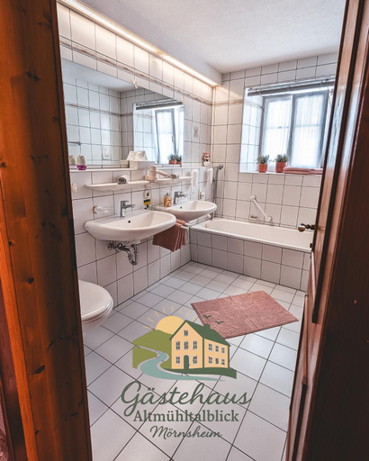 Bathroom, Gastehaus Altmuhltalblick Mornsheim, Eichstätt