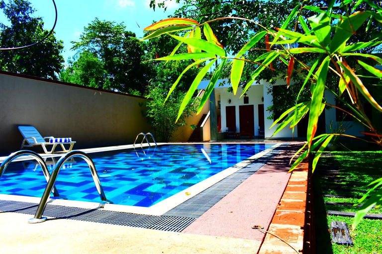 Spa, Villa Tambaka, N. Palatha Central